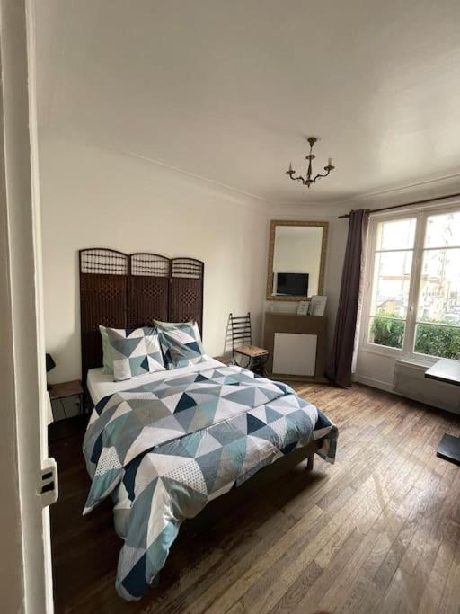 Appartement Paris Champs Elysees Direct!metro 13/asnieres/seine *